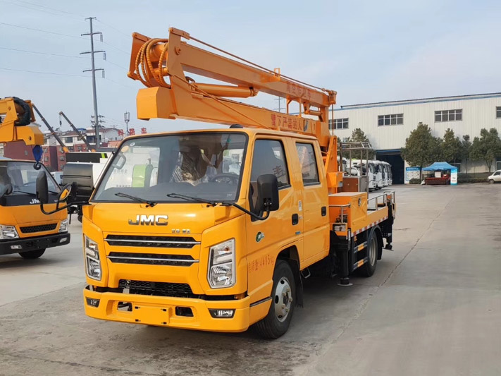 國六江鈴雙排12米高空作業車